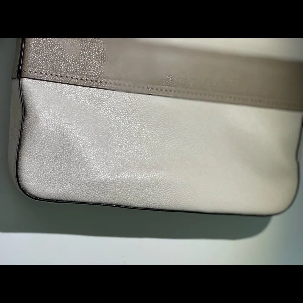 Kate spade ♠️-cross body - Picture 12 of 12